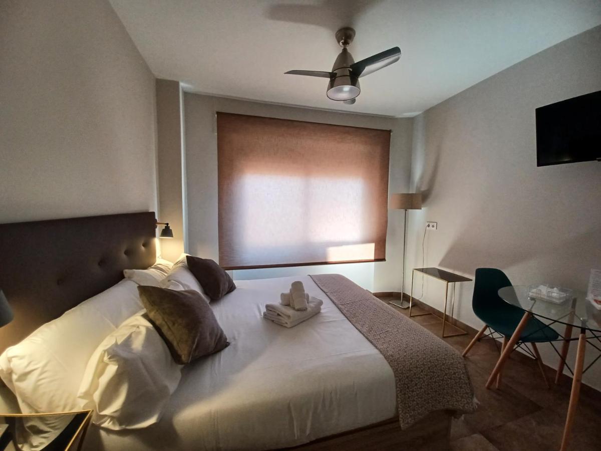 Appartement Acogedor Junto A Calle Betis, Triana-los Remedios Séville